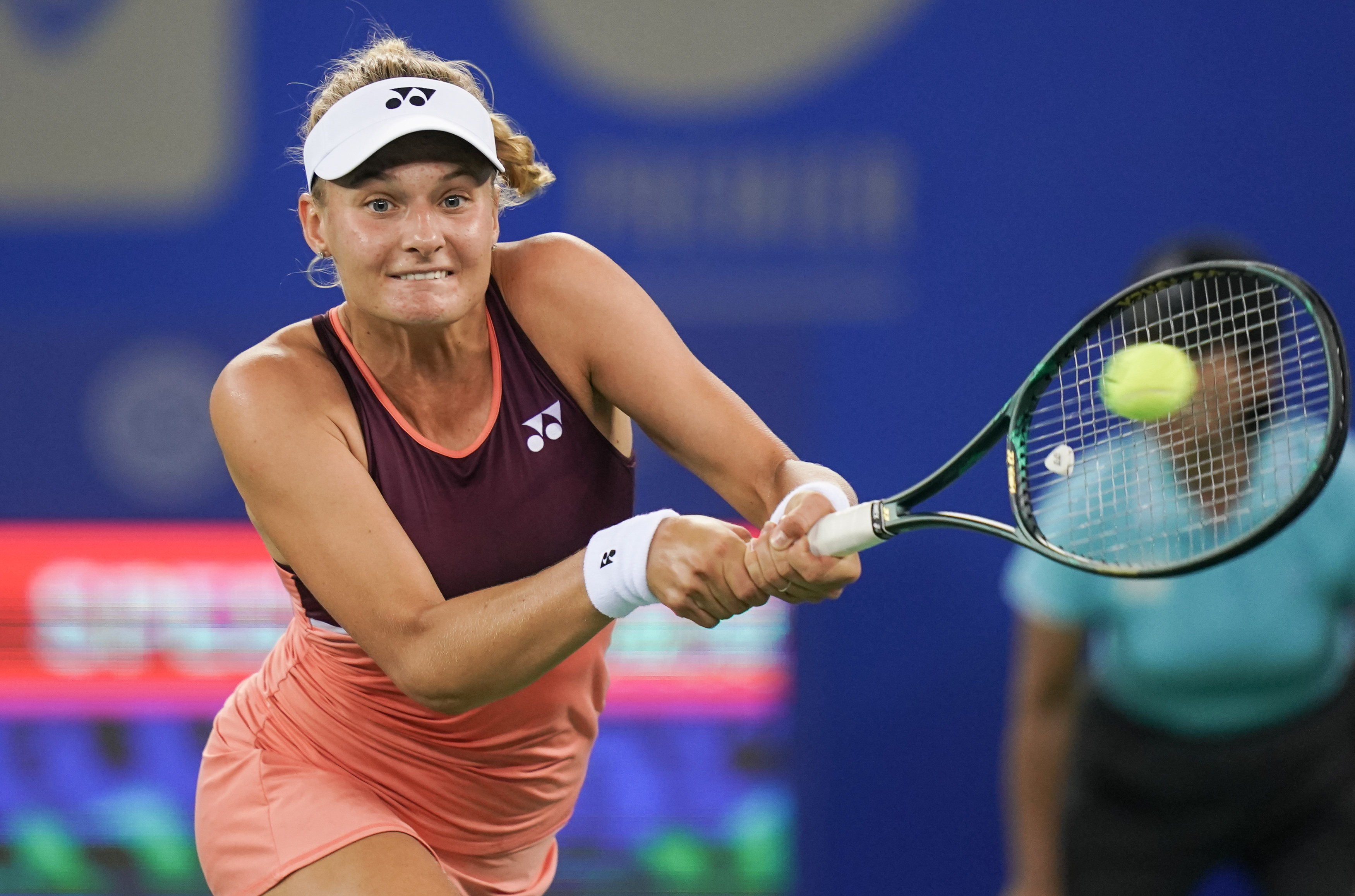 关于科维托娃回归赛场,战术调整首场状态亮眼,美国队观众沸腾!的信息 关于科维托娃回归赛场,战术调整首场状态亮眼,美国队观众沸腾!的信息