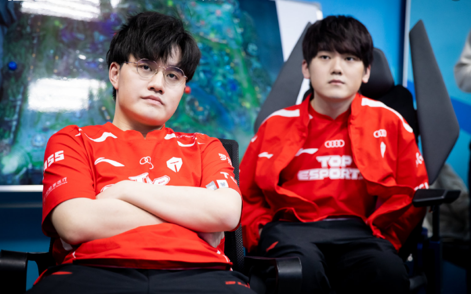 Rookie回归赛场,挺进下一轮首场状态亮眼,SKT观众沸腾!的简单介绍 Rookie回归赛场,挺进下一轮首场状态亮眼,SKT观众沸腾!的简单介绍