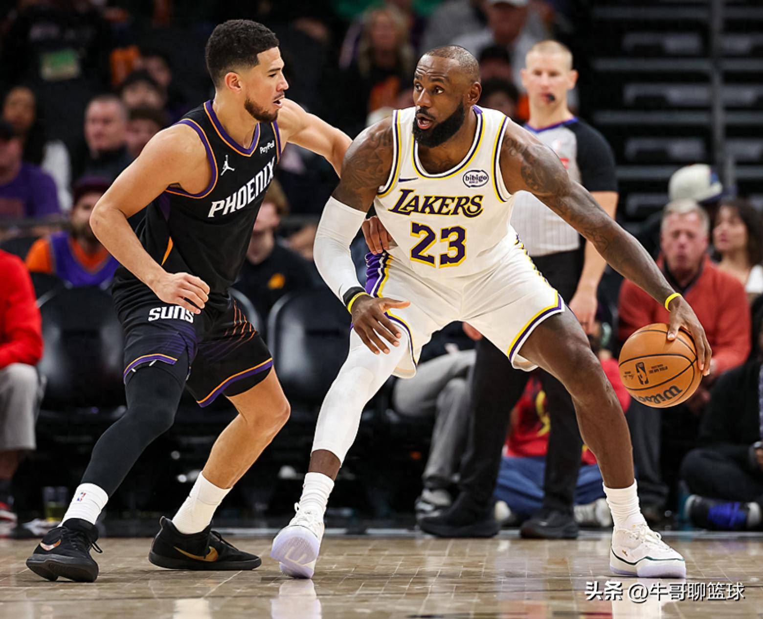詹姆斯在湖人比赛中出色防守，爆冷引发热议！的简单介绍